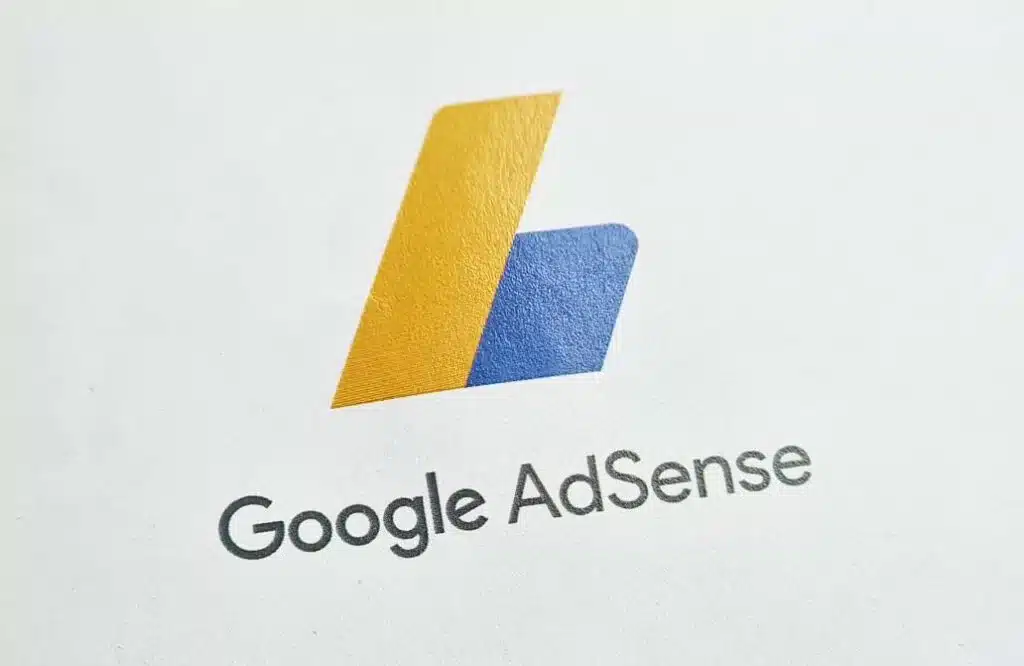 كيفية زيادة نسبة النقر إلى الظهور (CTR) في حساب Google Adsense